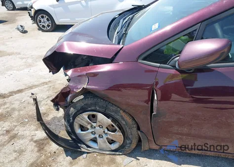 2017 Kia Forte Lx z USA, uszkodzony, nr VIN 3KPFL4A70HE091133